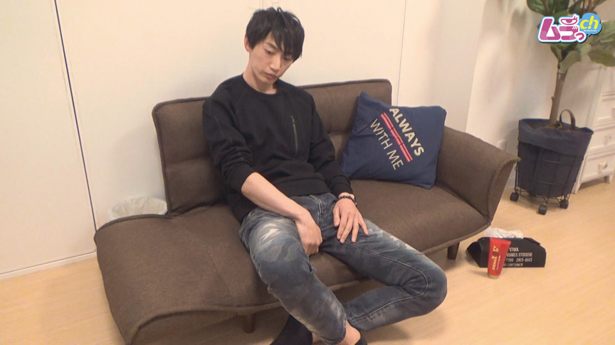 オトコノコのオナニー タケト君31歳 001