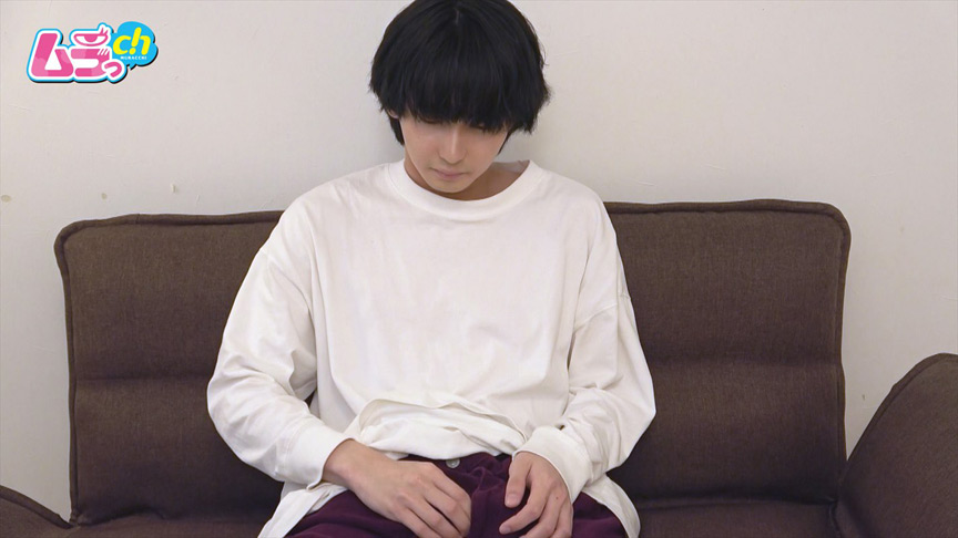 オトコノコのオナニー リオくん22歳 002
