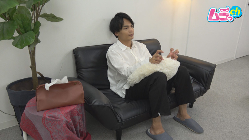 オトコノコのオナニー おがわくん28歳 002